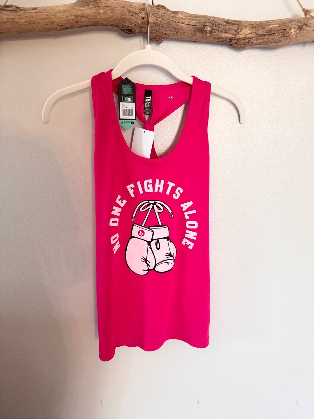 Burn Boot Camp Women's Hot Pink Graphic Tank Top - 'No One Fights Alone'